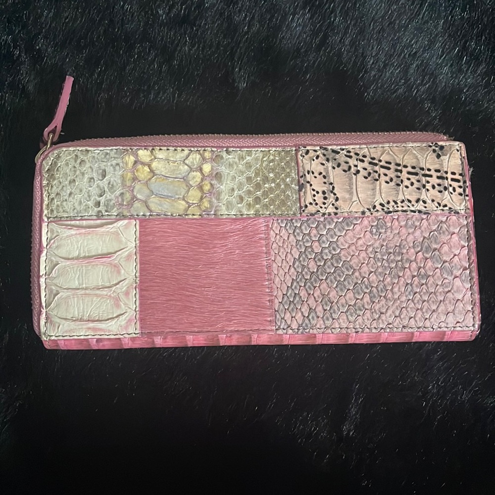 Silvano Biagini Zip Around Wallet in Pink